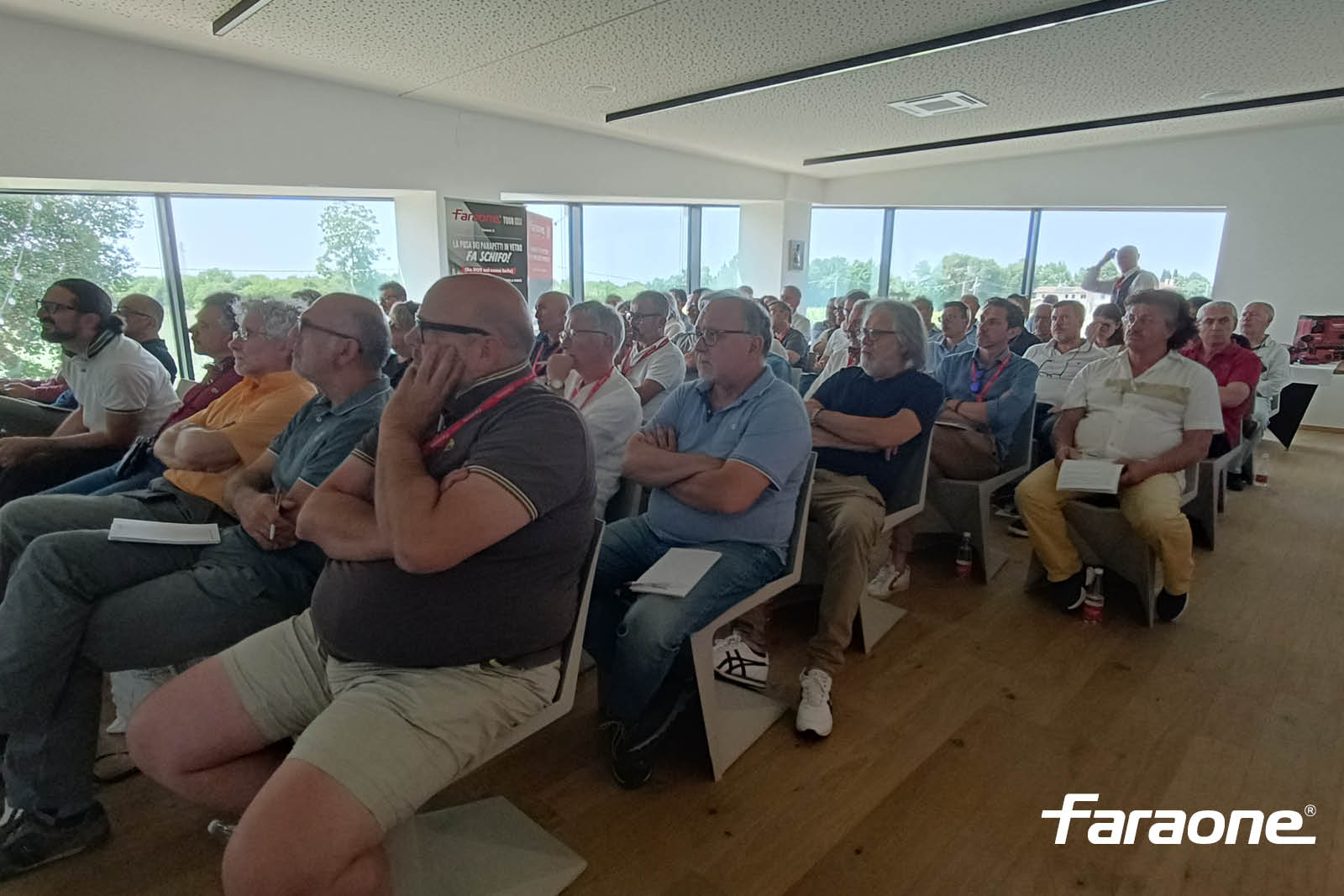 Faraone Tour 2024-2025